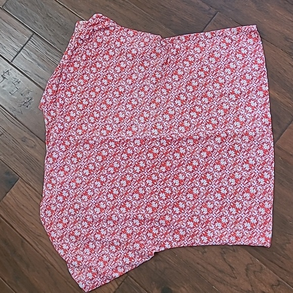 Cocomo Red & Blue Patterned Open sleeve Blouse size 2X - Picture 2 of 8